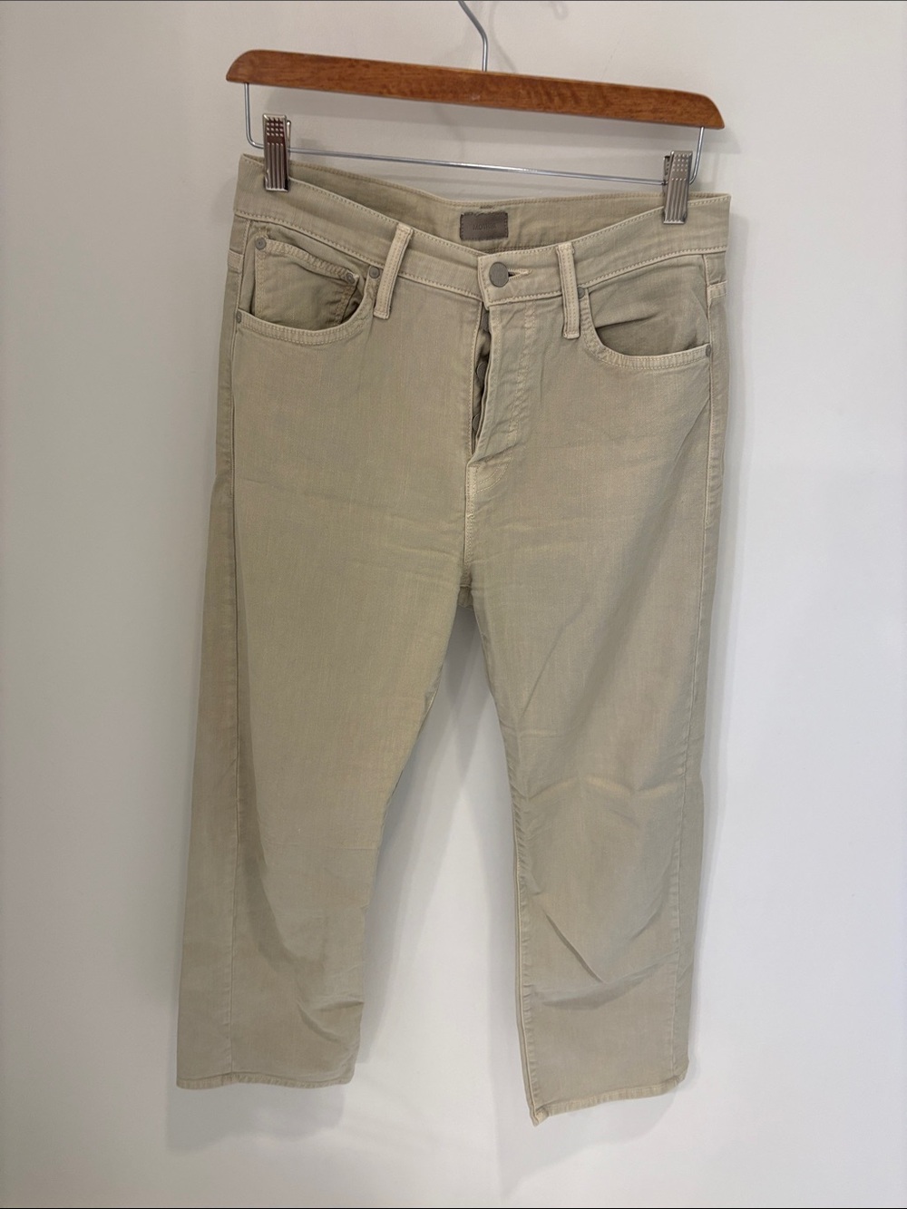 MOTHER Beige Relaxed fit size 24 Ankle Jeans